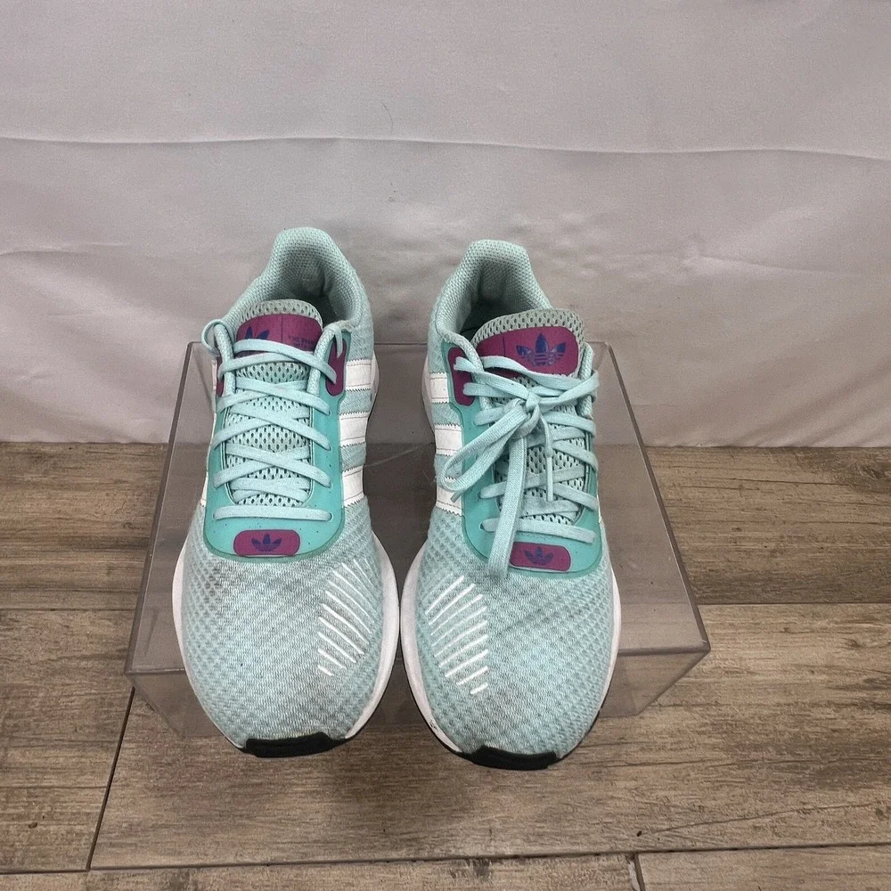 Adidas‎ Swift Run Mint Green Purple White Mesh Athletic Sneakers Womens